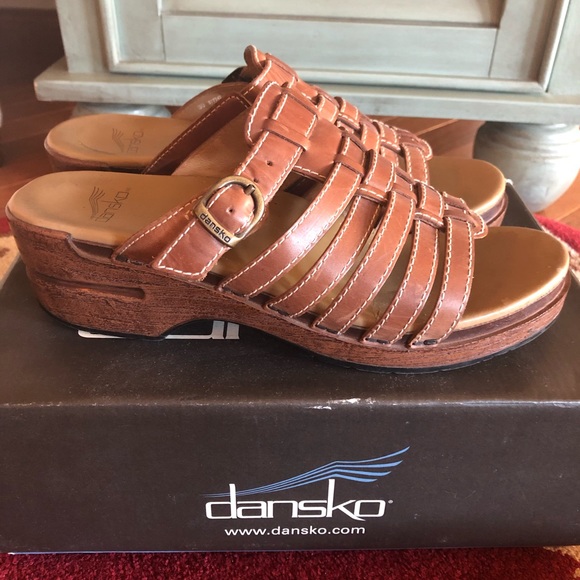 dansko women's sandals